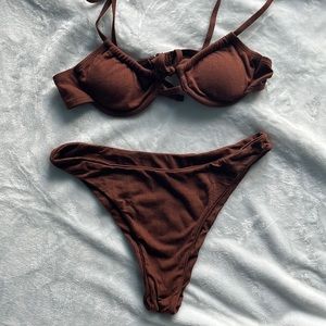 only wore it once or twice !